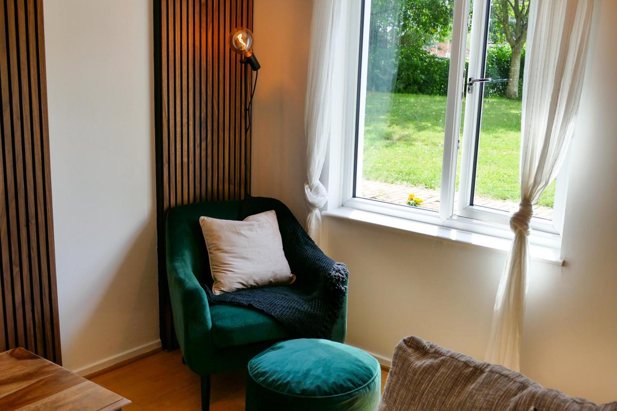 In Longwell Holiday home Warmley